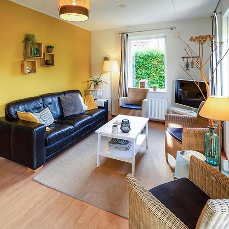 3 Bedroom Lovely Home In Zonnemaire Esterno foto