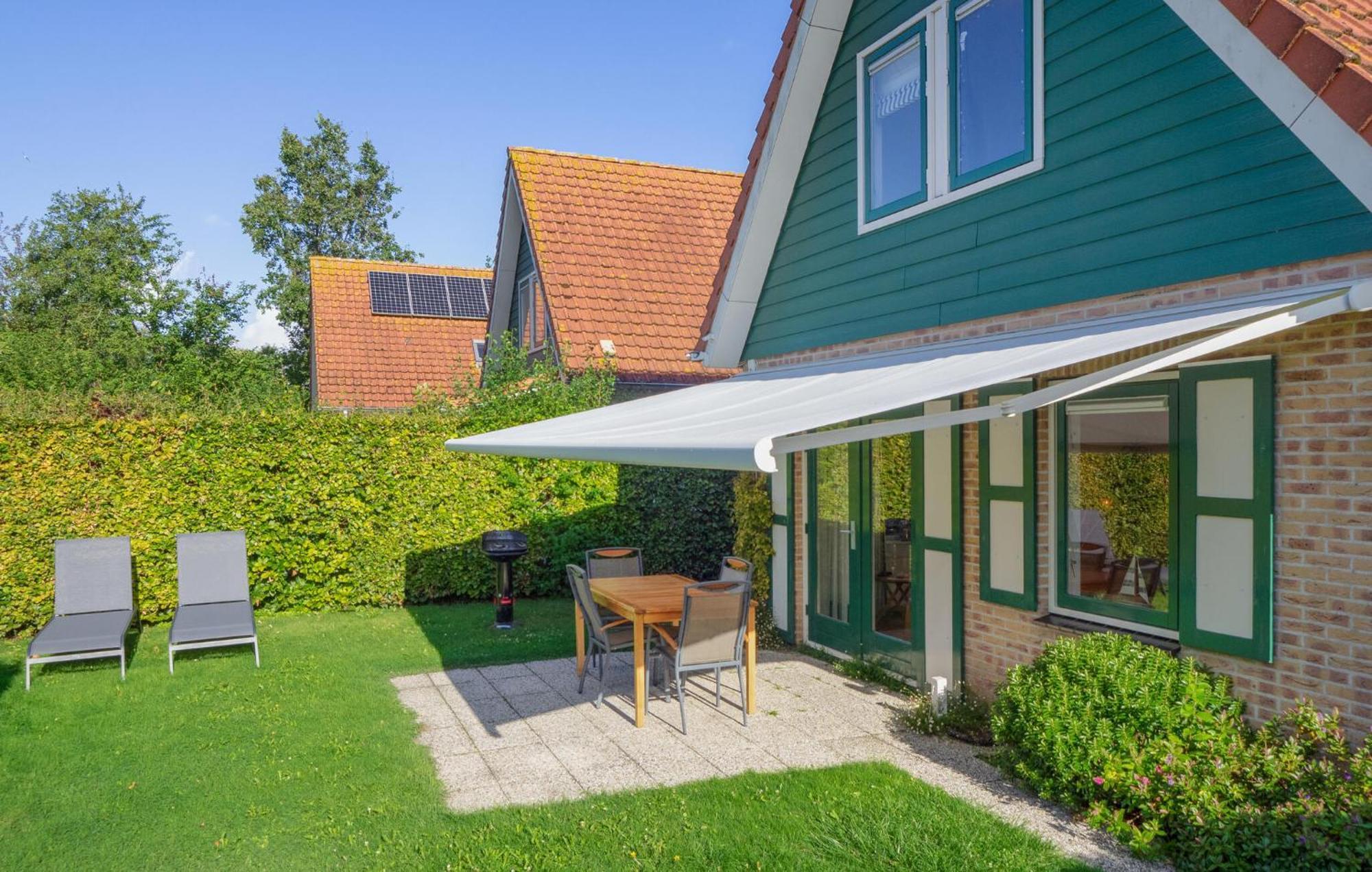 3 Bedroom Lovely Home In Zonnemaire Esterno foto